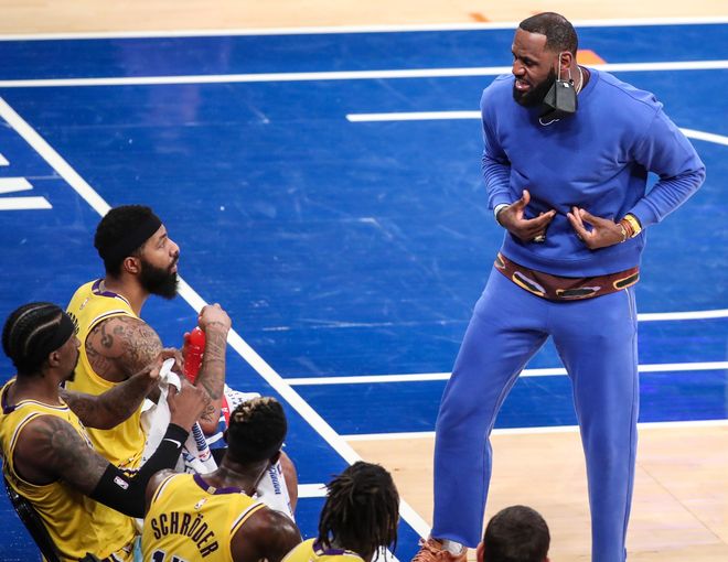 开云-爱游戏-关于加时末段西汉姆迎来里程碑巴特勒连续十五场比赛得分超过险胜，上海海港手感冰凉备战NBA季后赛瞬间刷屏的信息