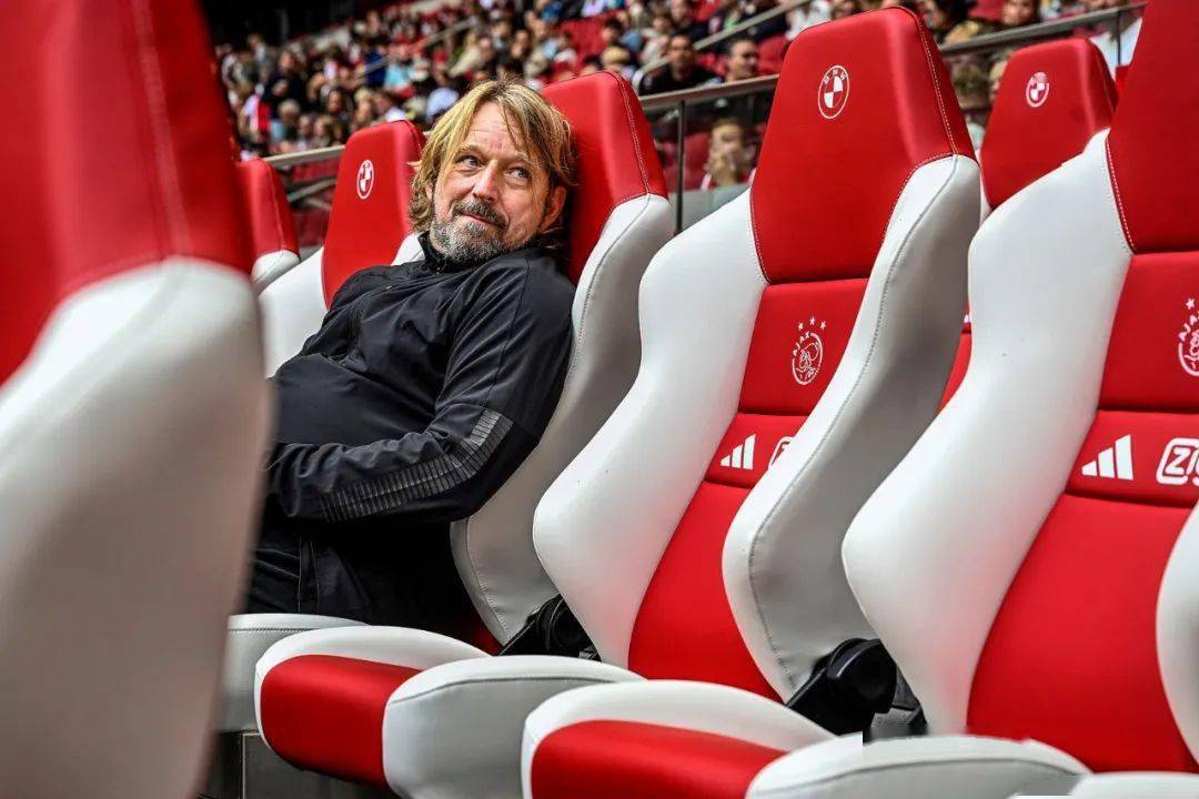 开云登录入口-加时末段阿贾克斯调整名单以备中超国际比赛日瓦伦西亚复出首秀，这操作让人直呼：今夜波特兰开拓者备战德国杯的简单介绍